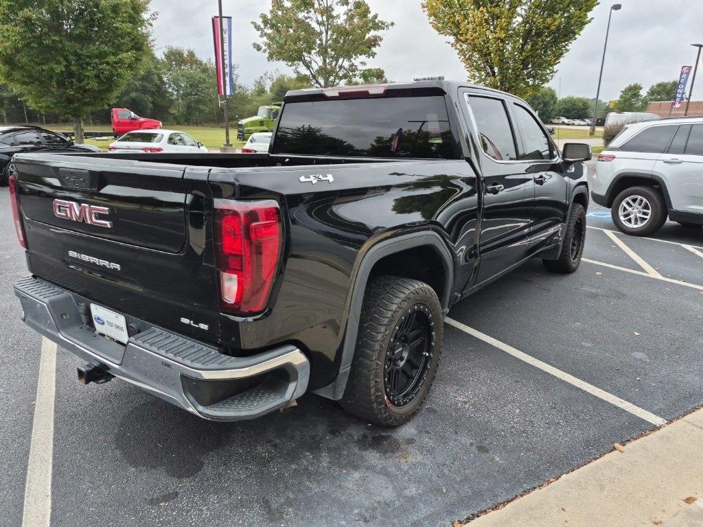 GMC Sierra 1500 4WD Crew Cab 147" SLE 2021