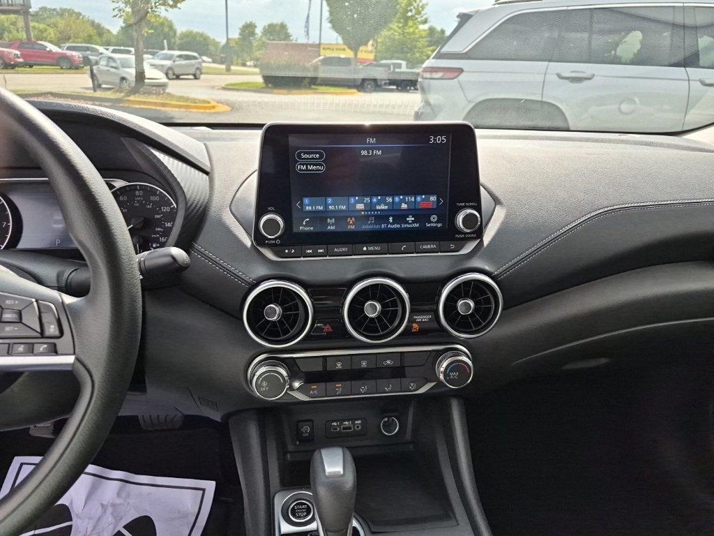 Nissan Sentra SV CVT 2025