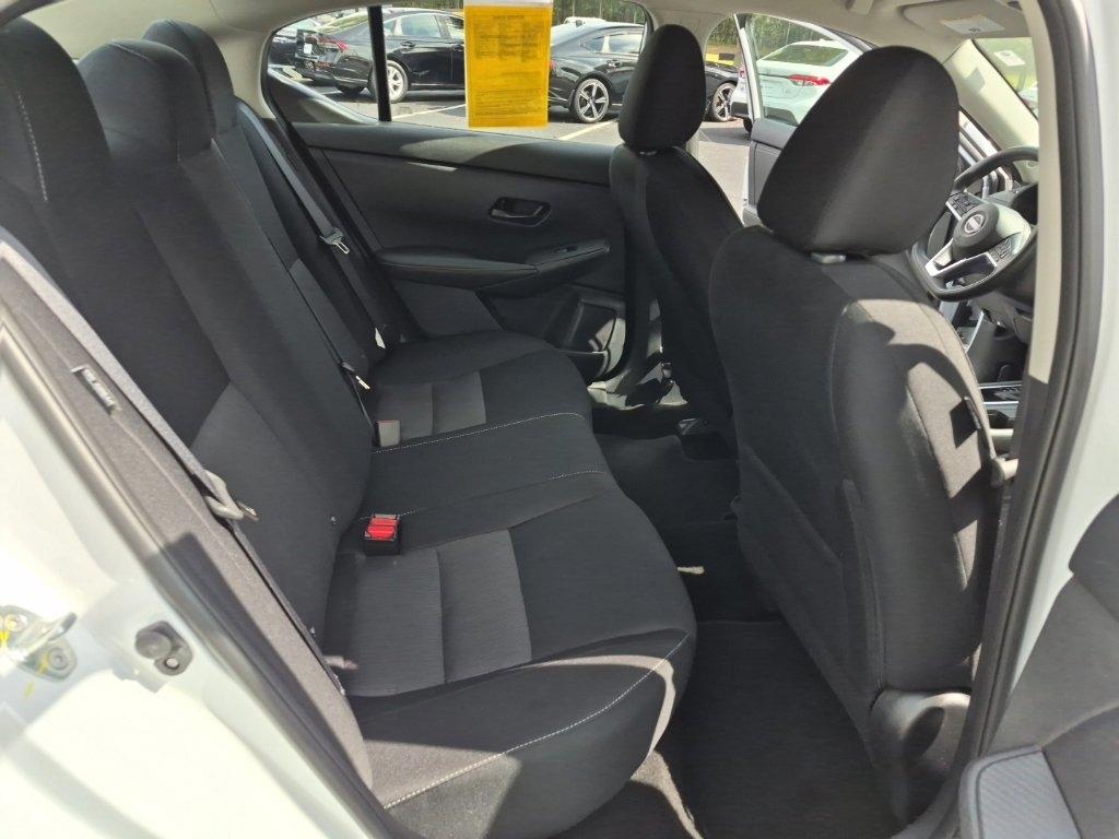 Nissan Sentra SV CVT 2025