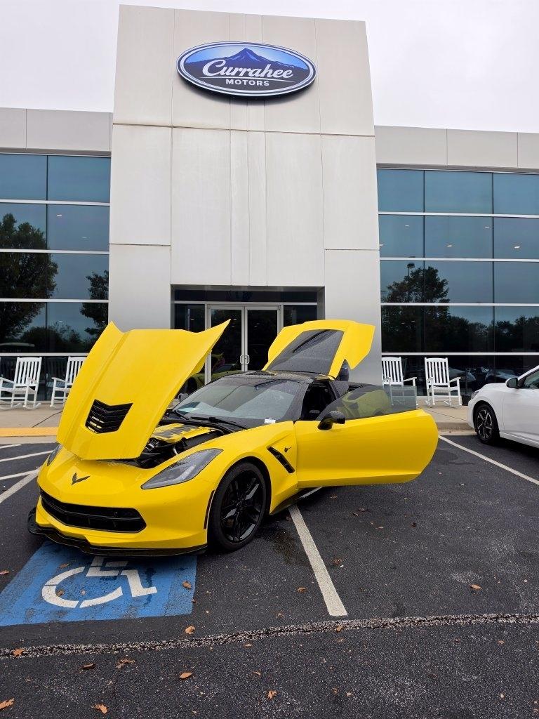 Chevrolet Corvette 2dr Stingray Z51 Cpe w/2LT 2016