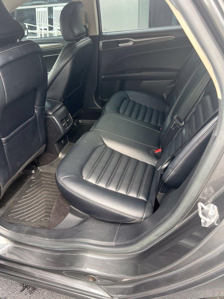 Ford Fusion SEL FWD 2019