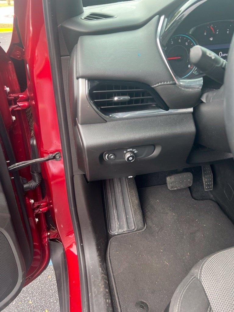 Chevrolet Traverse FWD 4dr LT Cloth w/1LT 2023