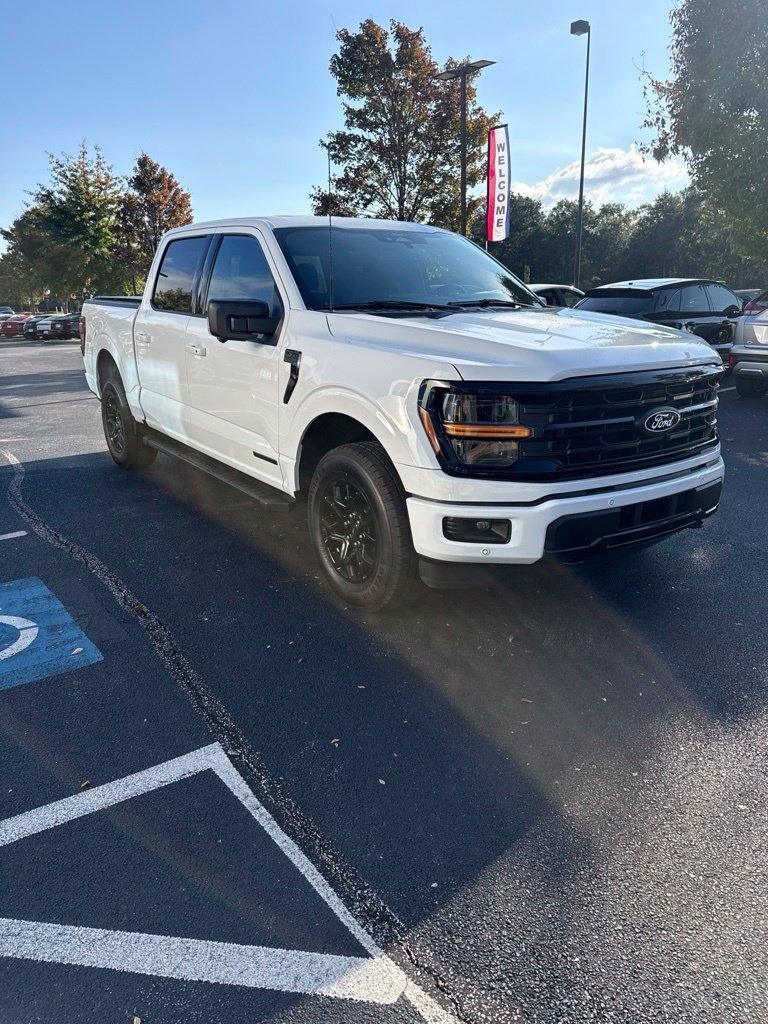 Ford F-150 XLT 4WD SuperCrew 5.5' Box 2024