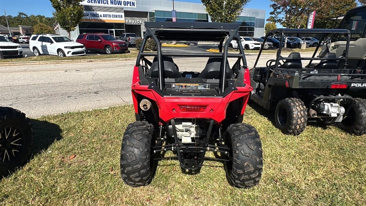 Polaris RZR 200 EFI  2025