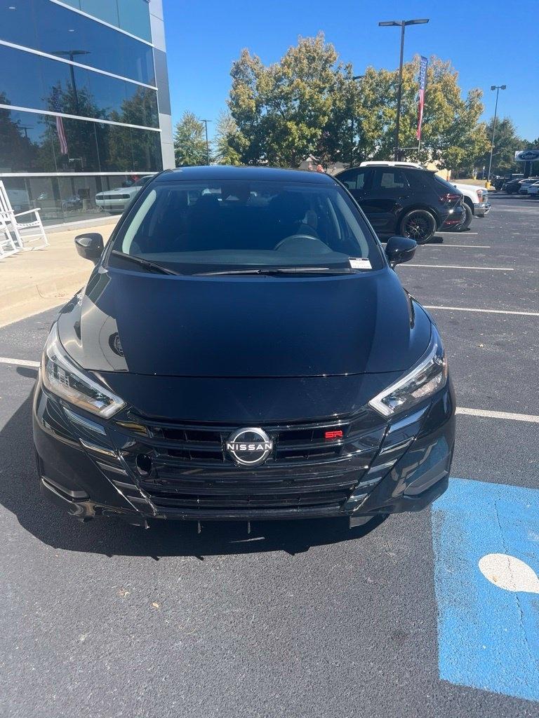 Nissan Versa SR CVT 2025
