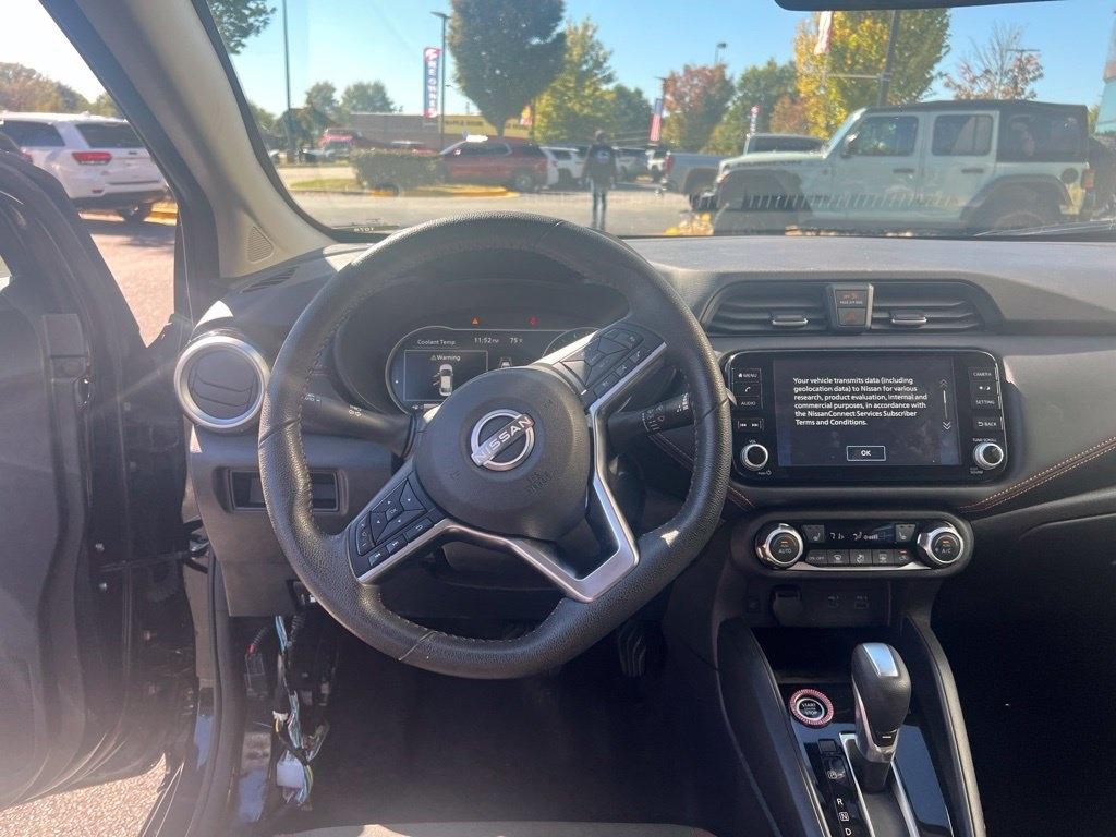 Nissan Versa SR CVT 2025