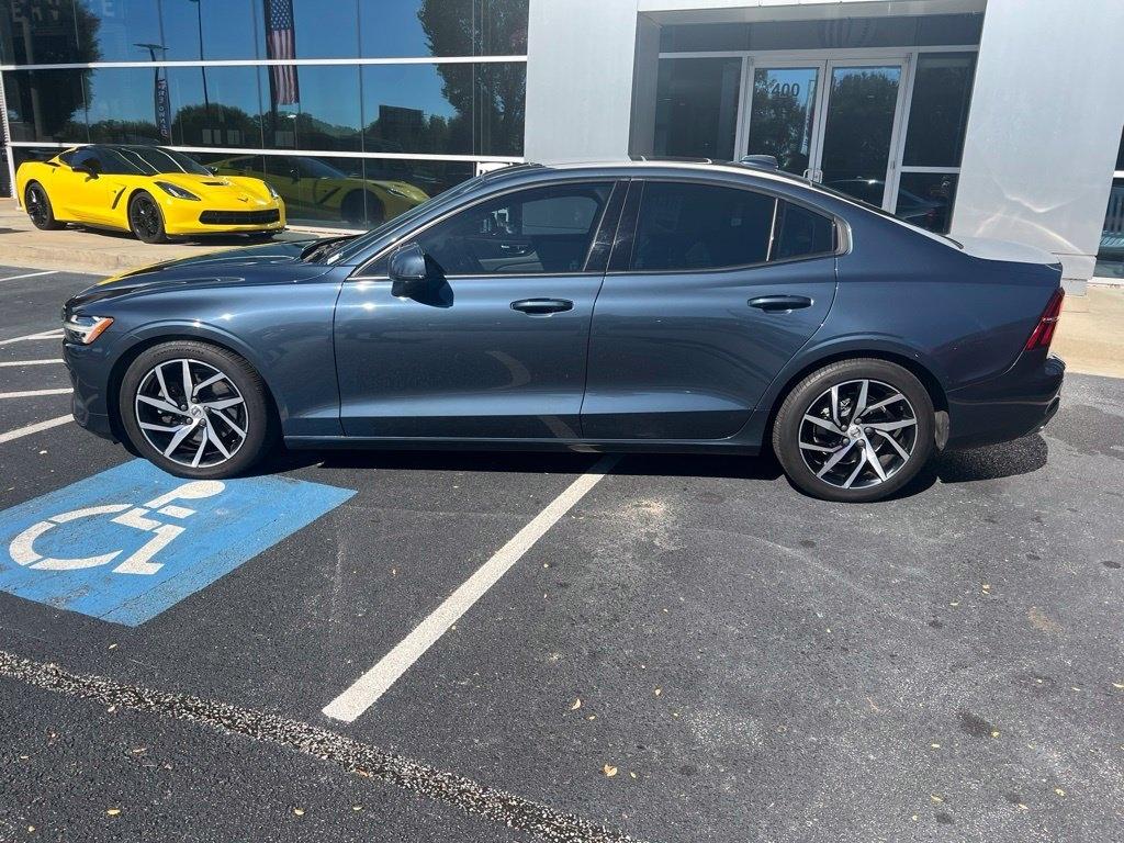 Volvo S60 T5 FWD Momentum 2019