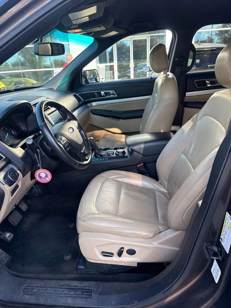 Ford Explorer 4WD 4dr XLT 2016