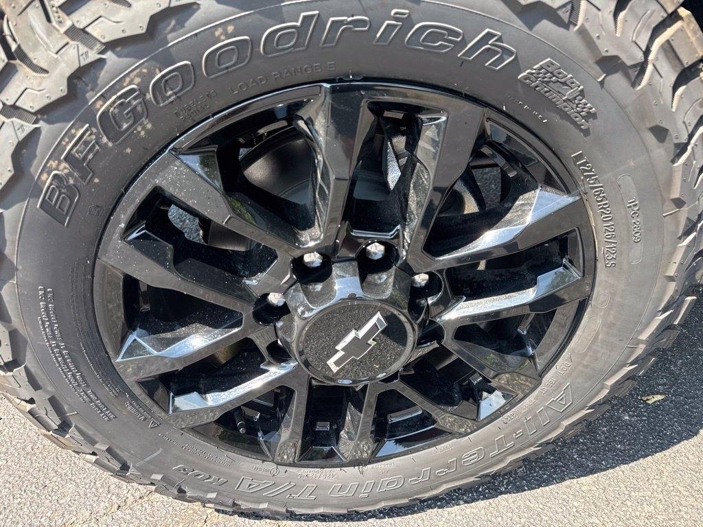 Chevrolet Silverado 2500HD 4WD Crew Cab 159" LT 2026