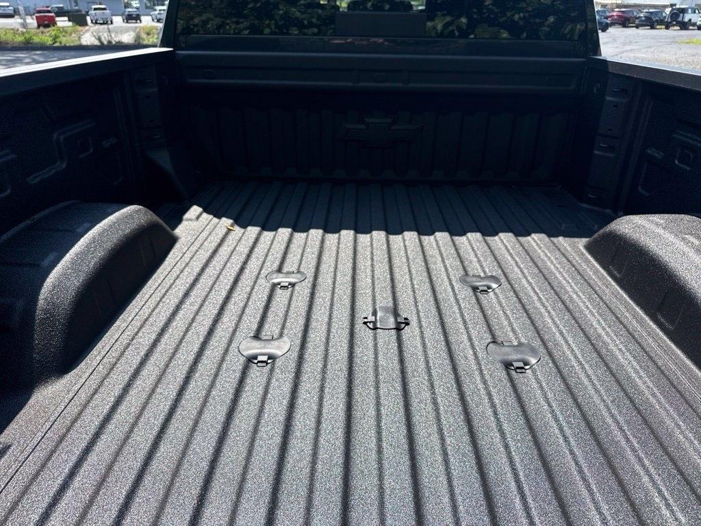 Chevrolet Silverado 2500HD 4WD Crew Cab 159" LT 2026