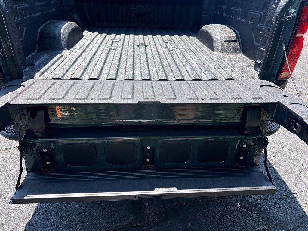 Chevrolet Silverado 2500HD 4WD Crew Cab 159" LT 2026