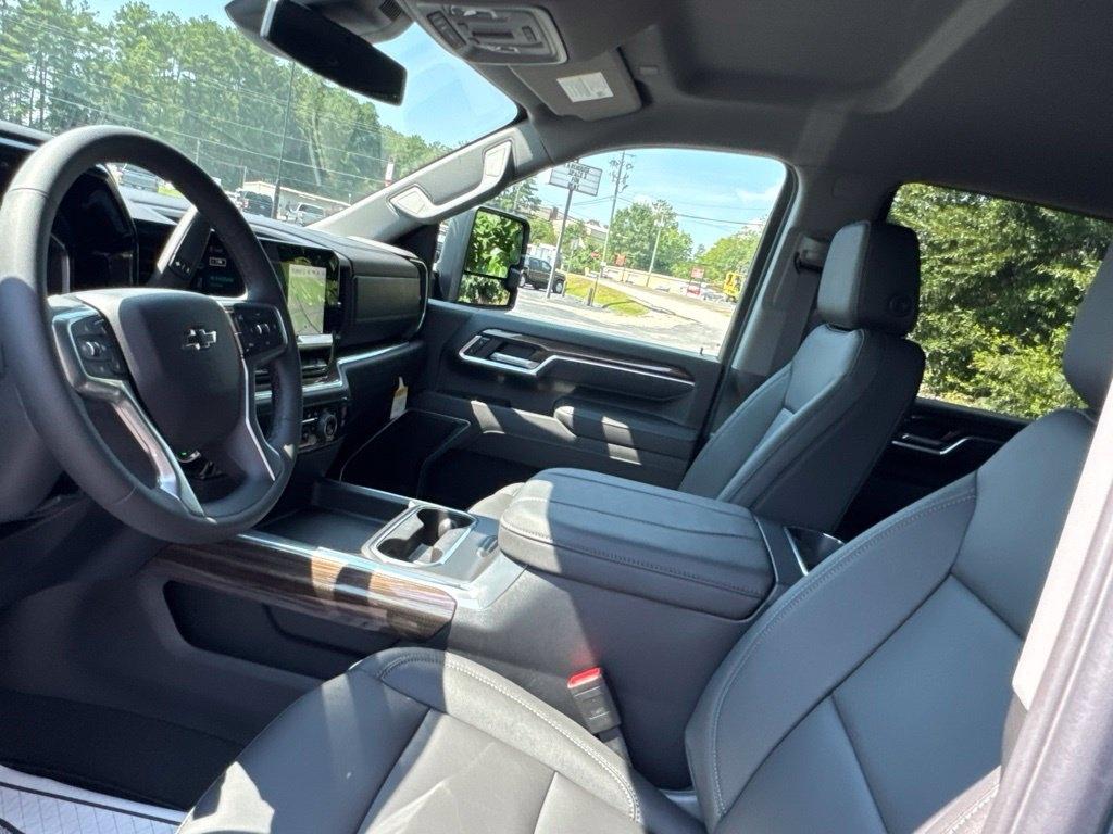 Chevrolet Silverado 2500HD 4WD Crew Cab 159" LT 2026