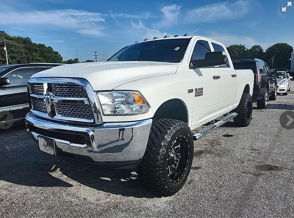 2018 RAM 2500 Tradesman Crew Cab SWB 4WD
