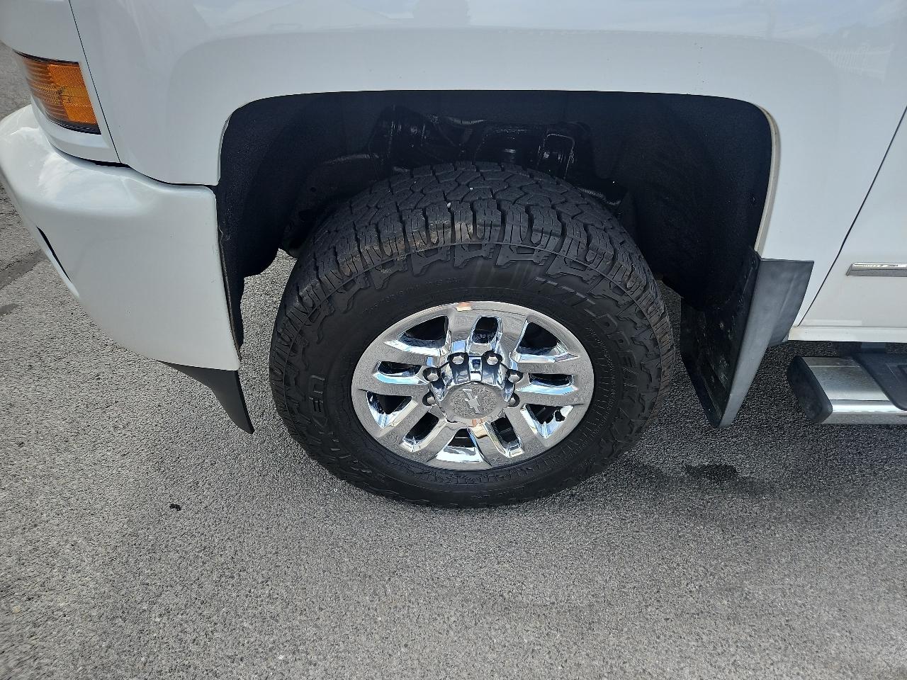 Chevrolet Silverado 3500HD 4WD Crew Cab 153.7" LTZ 2018