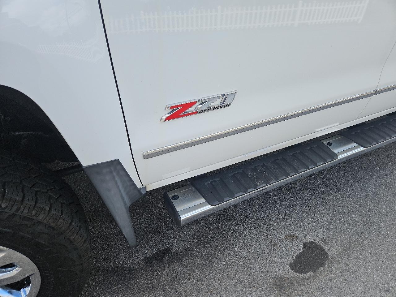 Chevrolet Silverado 3500HD 4WD Crew Cab 153.7" LTZ 2018