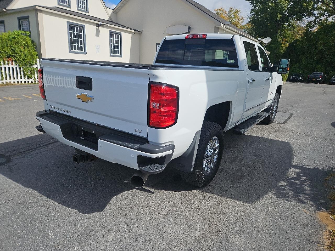 Chevrolet Silverado 3500HD 4WD Crew Cab 153.7" LTZ 2018