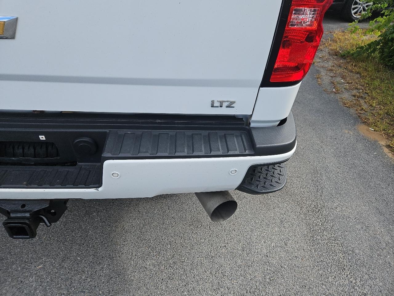 Chevrolet Silverado 3500HD 4WD Crew Cab 153.7" LTZ 2018