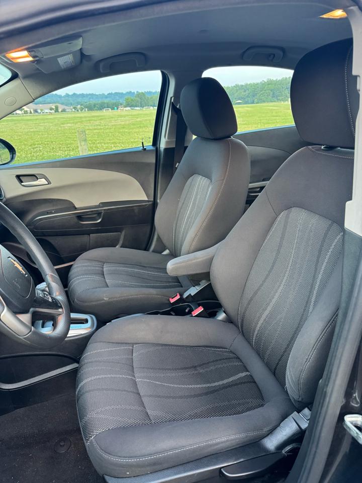 Chevrolet Sonic LT Auto Sedan 2016
