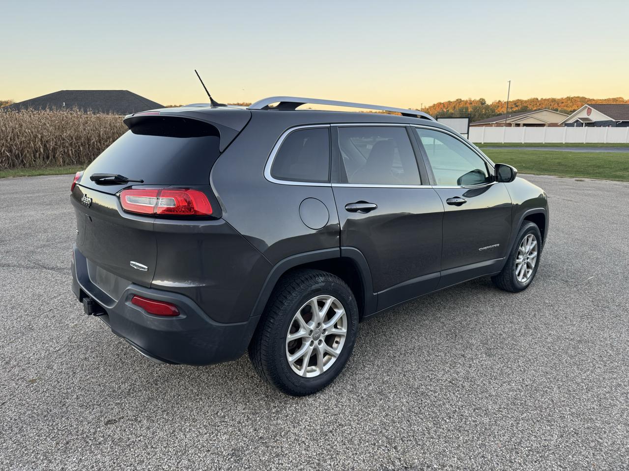 Jeep Cherokee Latitude 4WD 2015