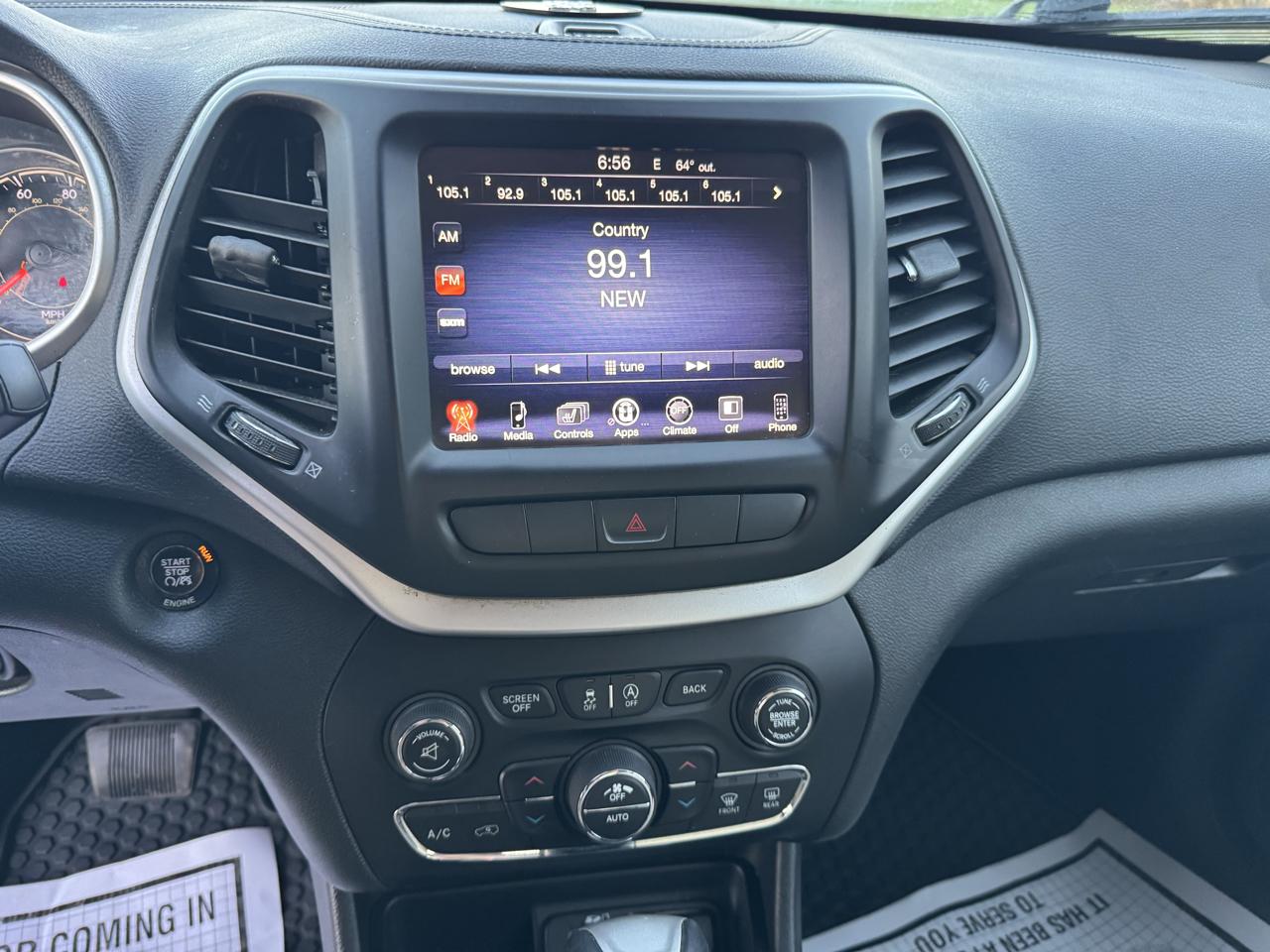 Jeep Cherokee Latitude 4WD 2015