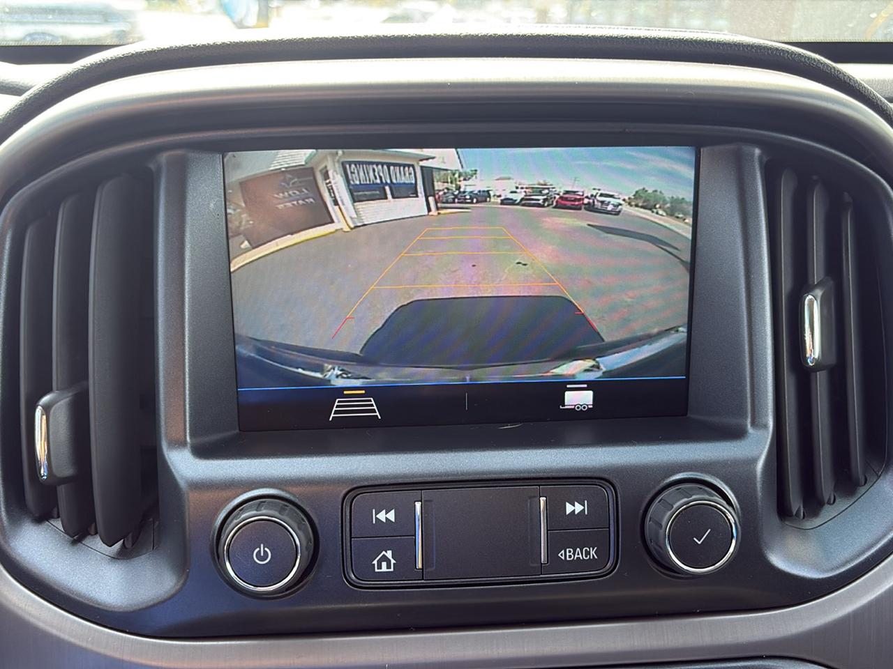 GMC Canyon AT4 Crew Cab w/Cloth 4WD 2021