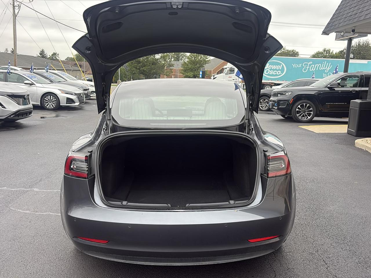 Tesla Model 3 Mid Range 2019
