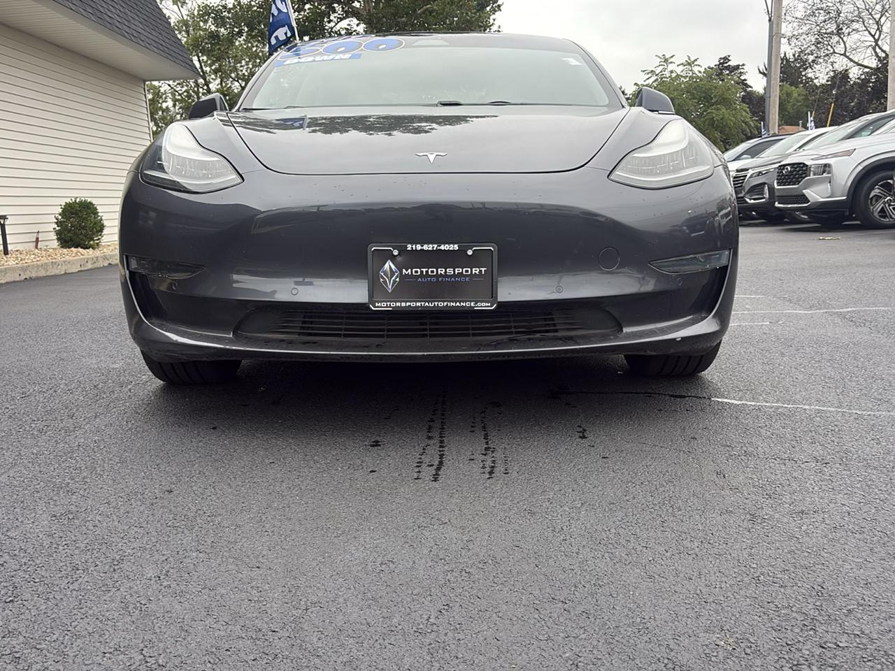 Tesla Model 3 Mid Range 2019