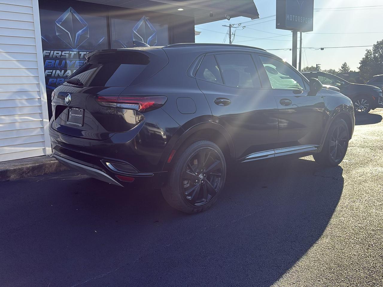 Buick Envision Essense 2022