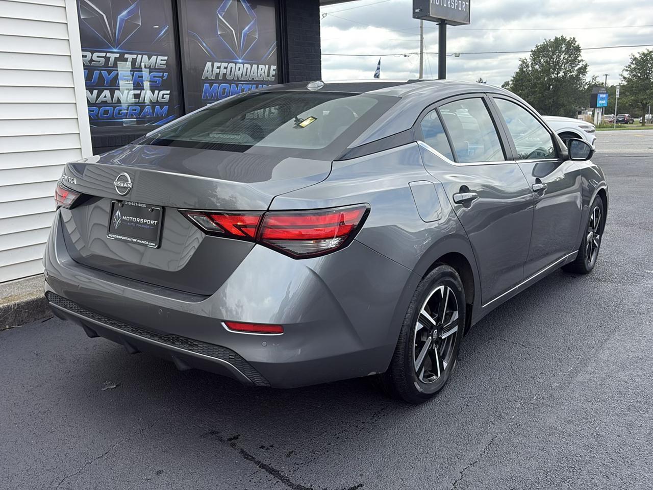 Nissan Sentra SV 2025