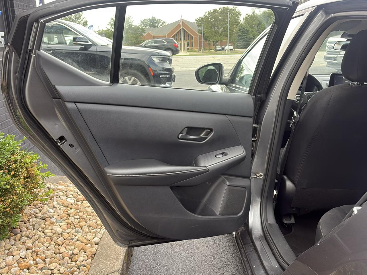 Nissan Sentra SV 2025