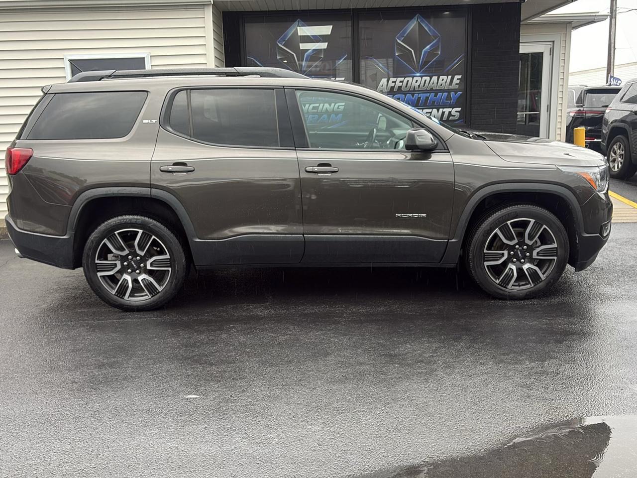 GMC Acadia SLT-1 AWD 2019