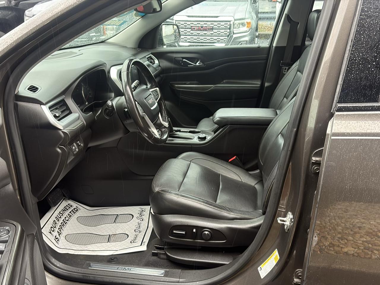 GMC Acadia SLT-1 AWD 2019