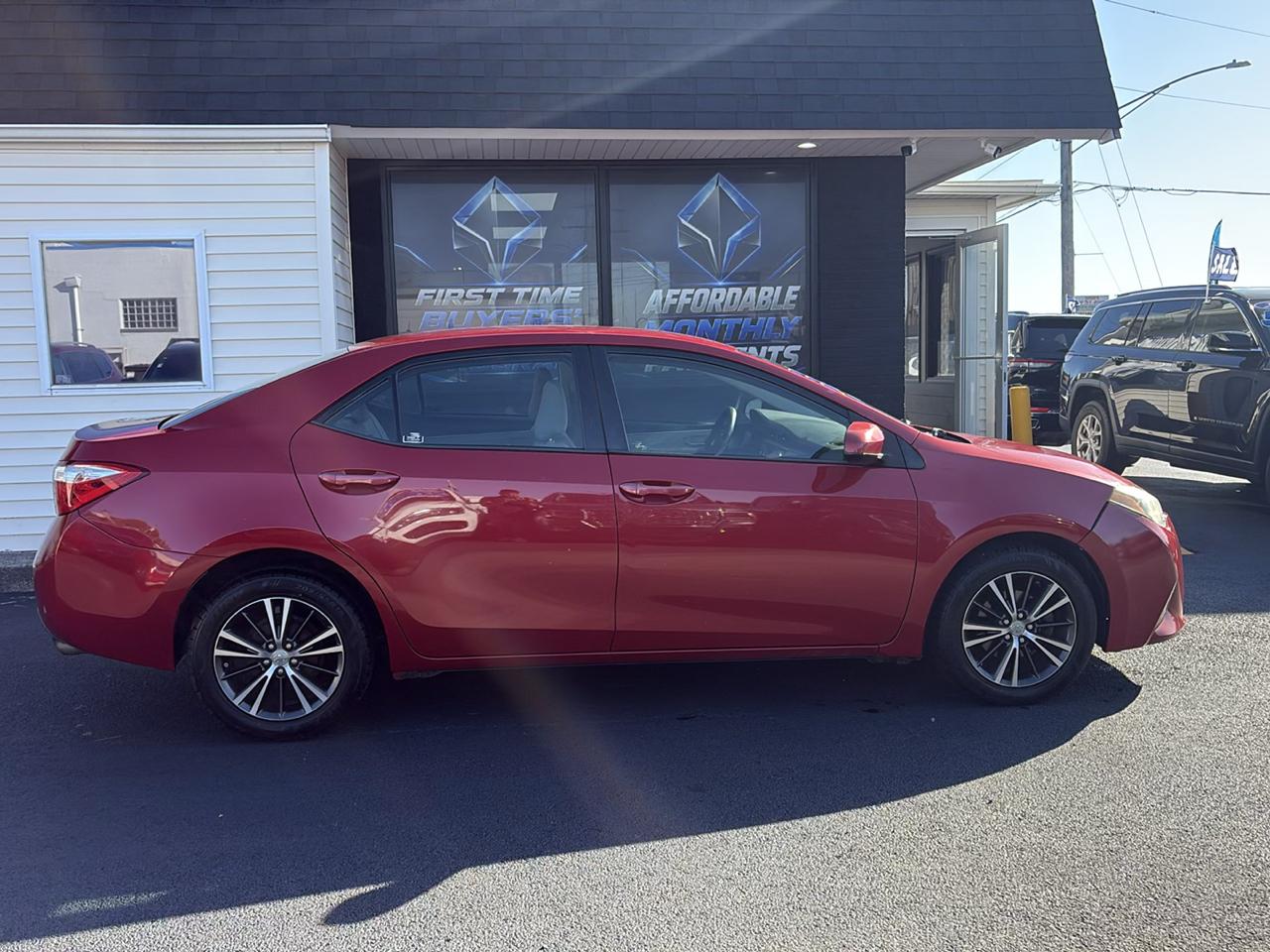 Toyota Corolla LE CVT 2016