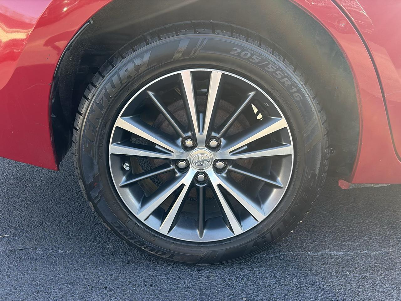 Toyota Corolla LE CVT 2016