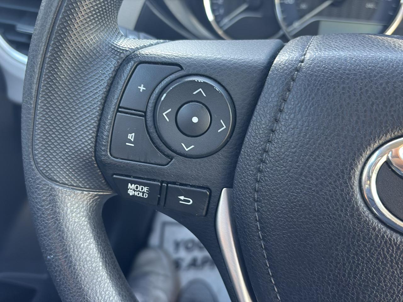 Toyota Corolla LE CVT 2016