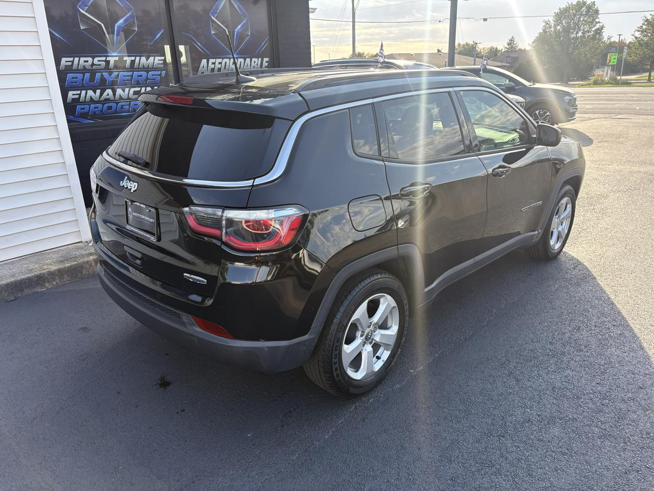 Jeep Compass Latitude FWD 2019