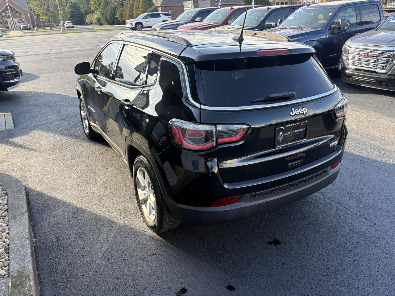 Jeep Compass Latitude FWD 2019