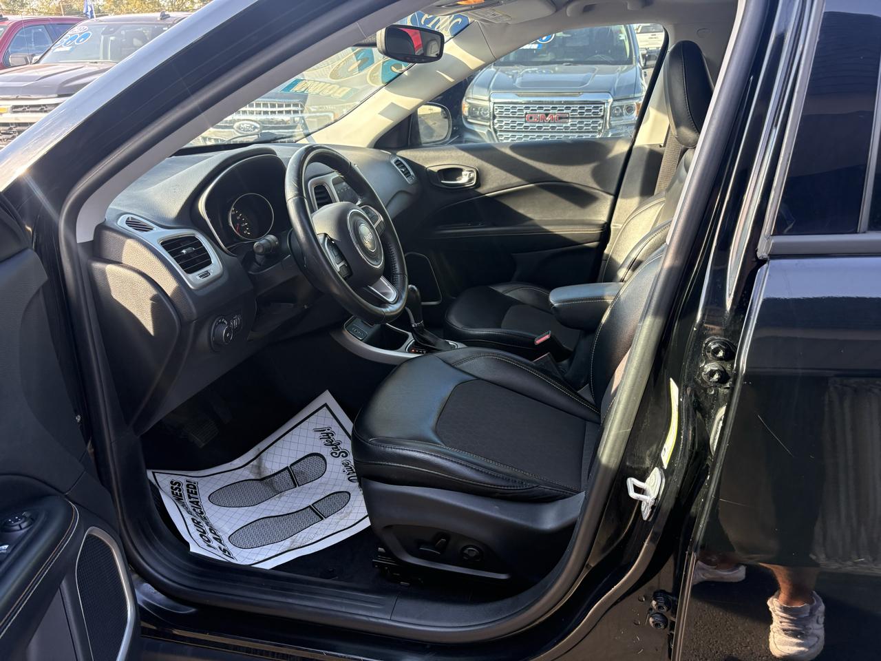 Jeep Compass Latitude FWD 2019