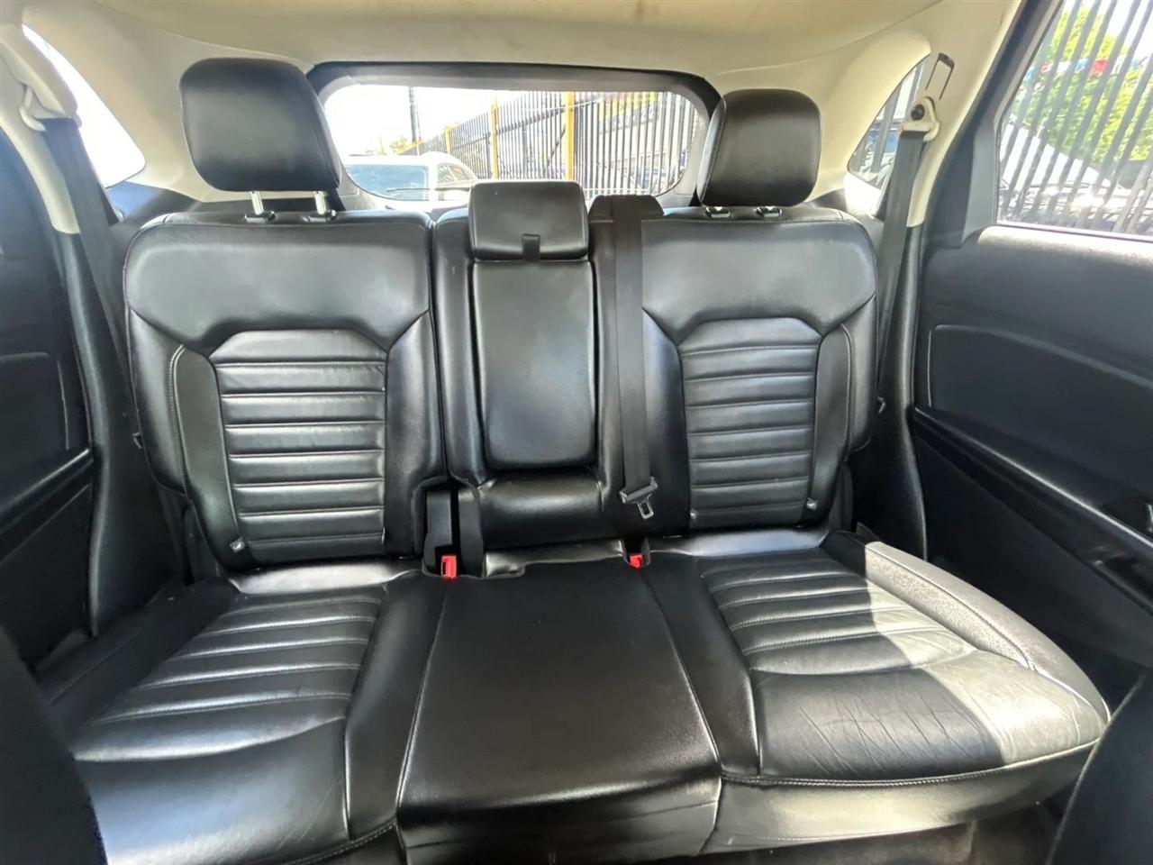 Ford Edge SEL FWD 2017