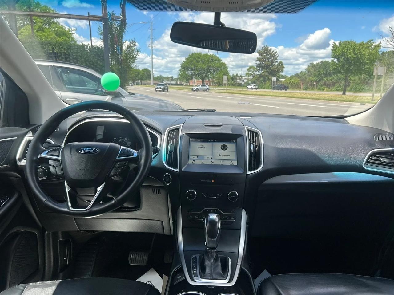 Ford Edge SEL FWD 2017