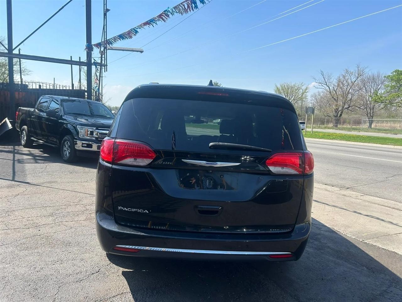 Chrysler Pacifica Touring-L 2019