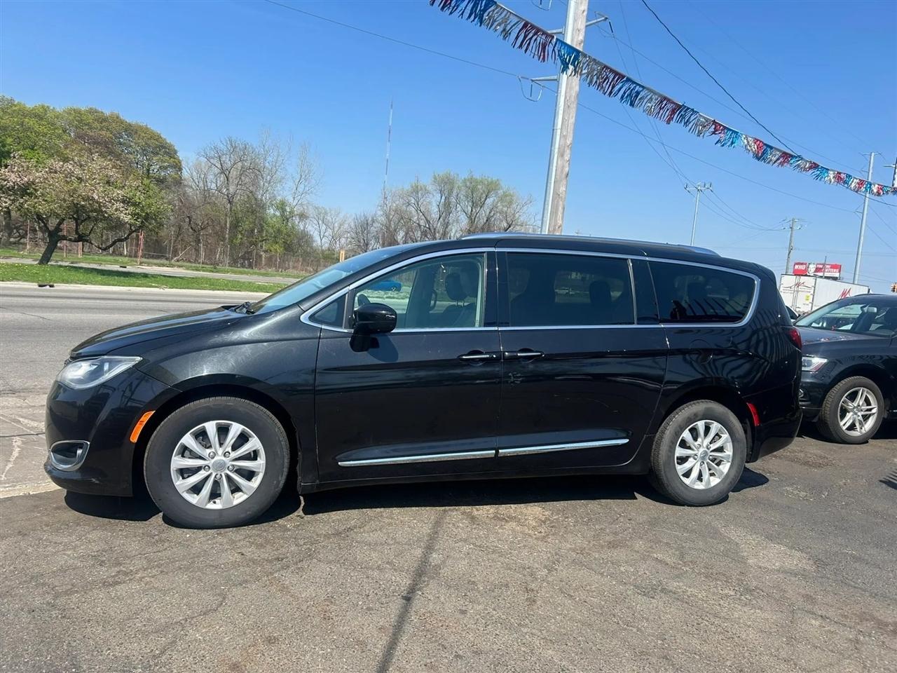 Chrysler Pacifica Touring-L 2019