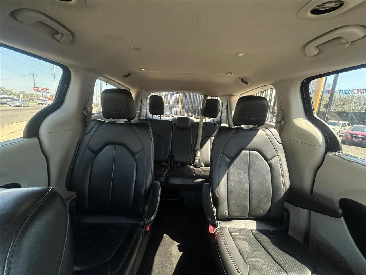 Chrysler Pacifica Touring-L 2019
