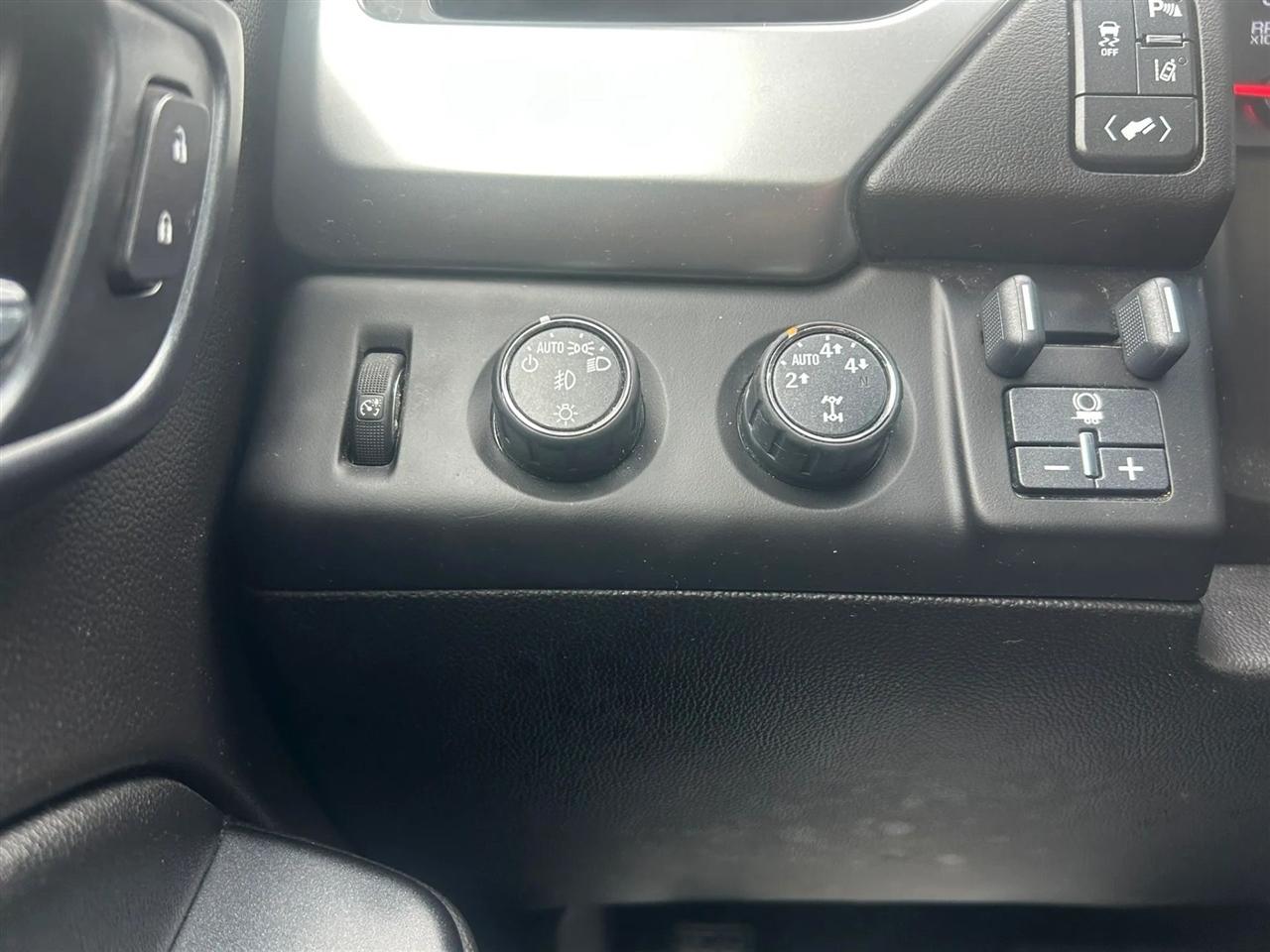 Chevrolet Tahoe LTZ 4WD 2015
