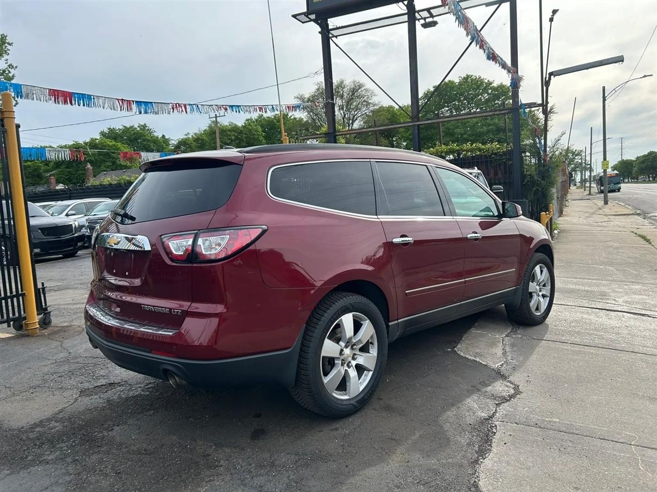 Chevrolet Traverse LTZ FWD 2015