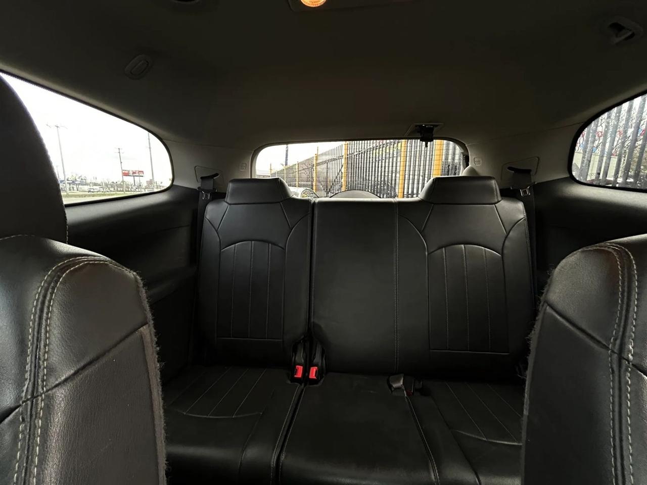 Buick Enclave Leather AWD 2017