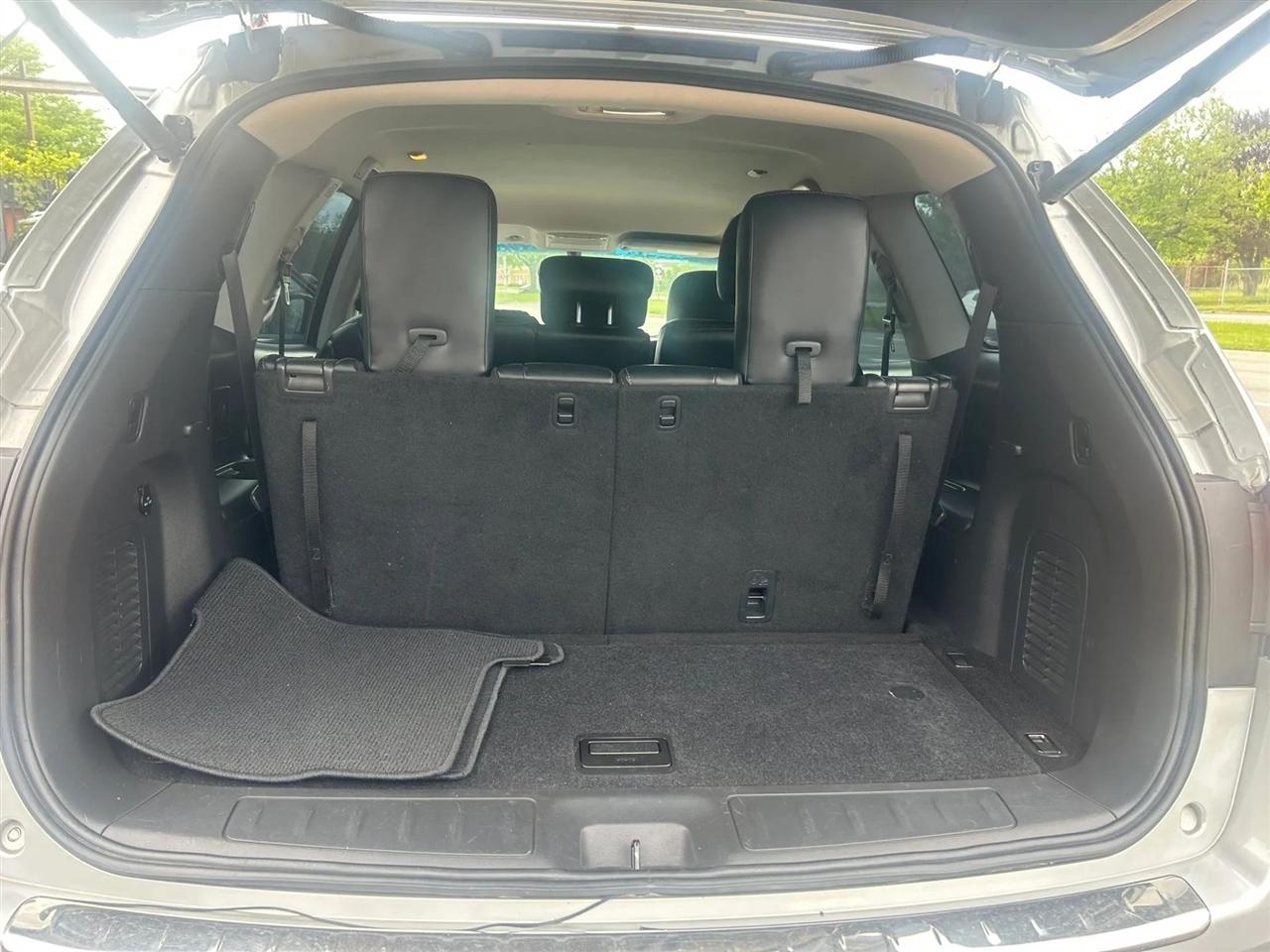 Nissan Pathfinder SL 4WD 2014