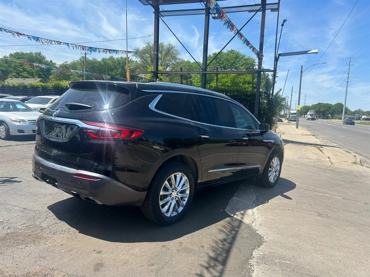 Buick Enclave Essence AWD 2019
