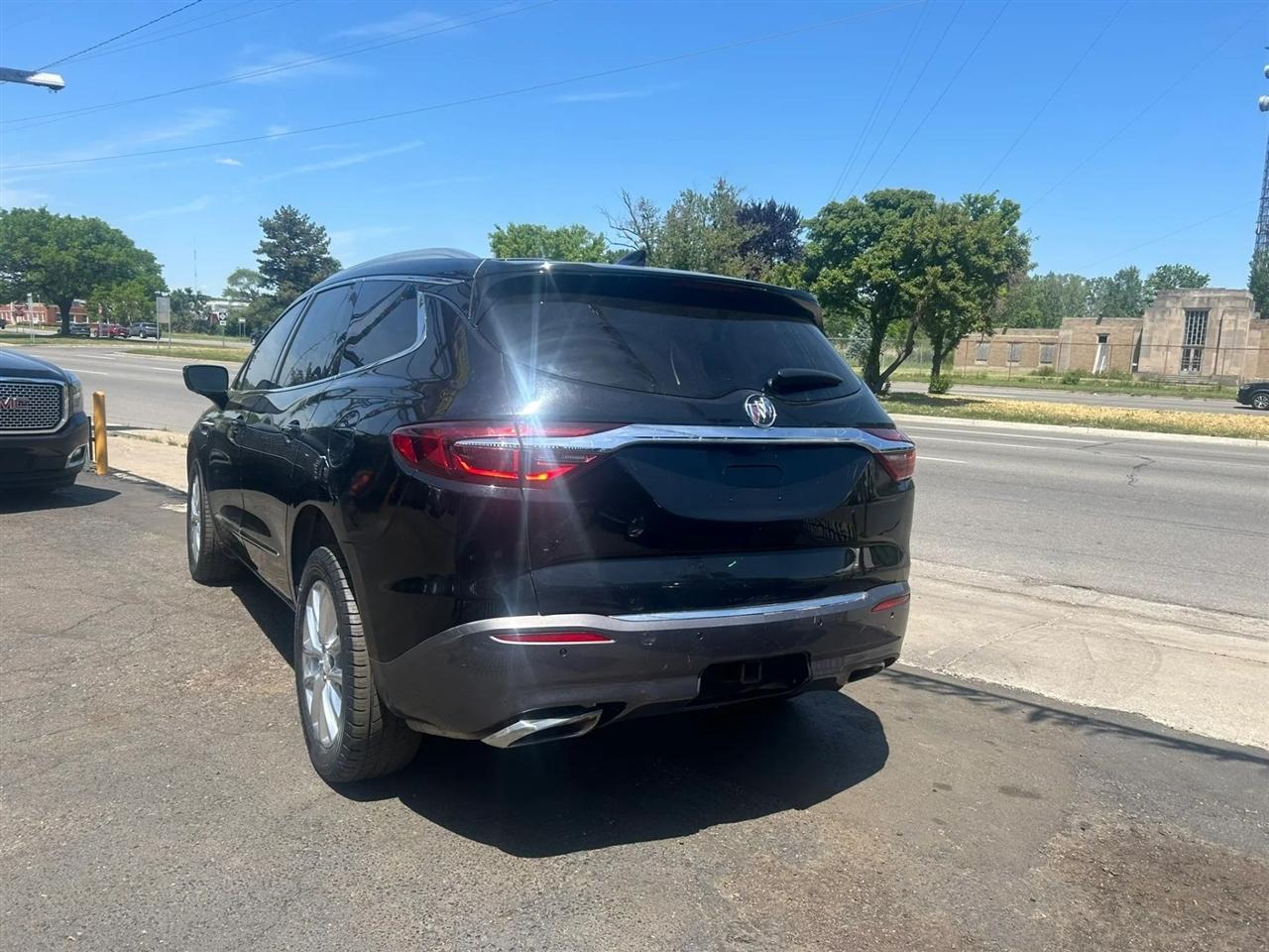 Buick Enclave Essence AWD 2019