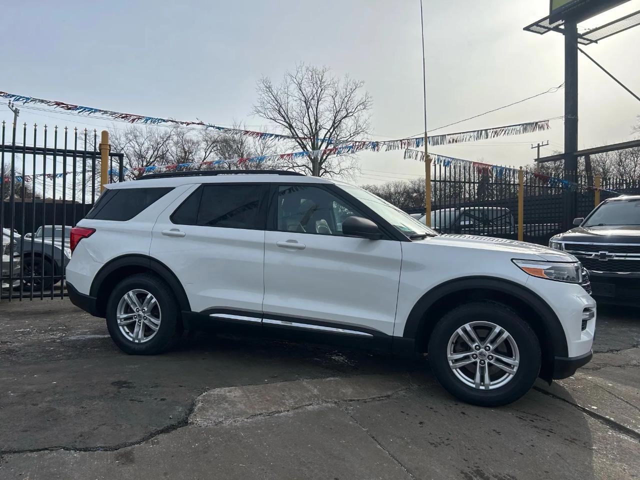 Ford Explorer XLT AWD 2020